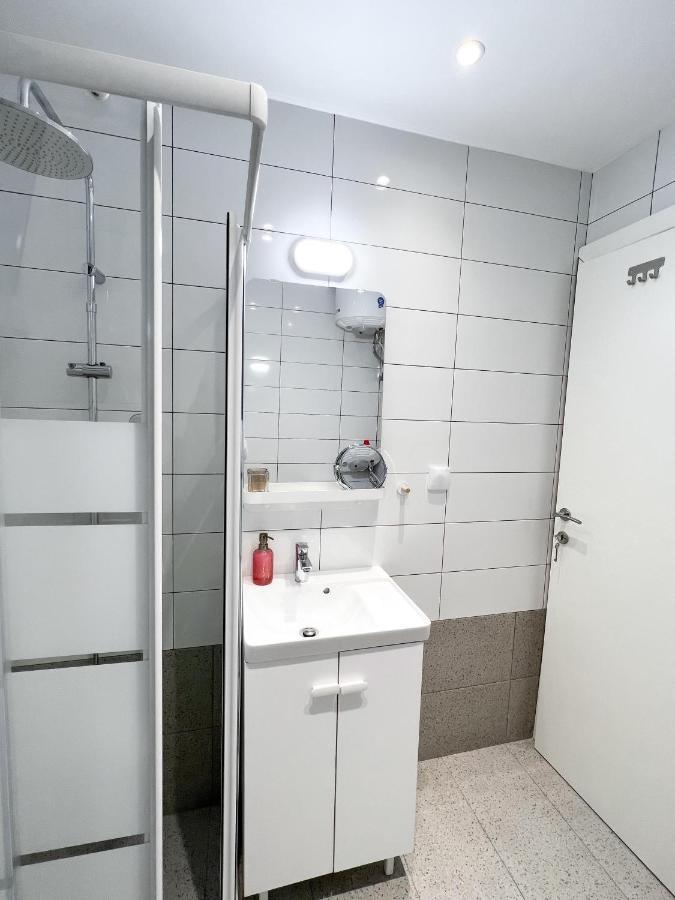 Comfy 2 Bdr Apt In Petralona - Next To Metro Atenas Exterior foto
